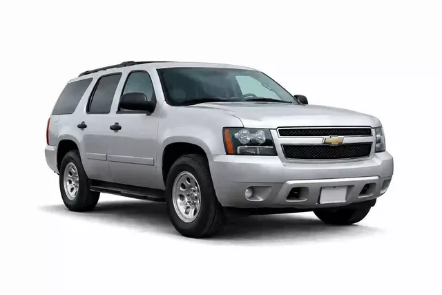 Chevrolet Suburban 2015 4x4 rental vehicle from FSTA Rent Car Chevrolet Suburban 2015 4x4 rental vehicle from FSTA Rent Car