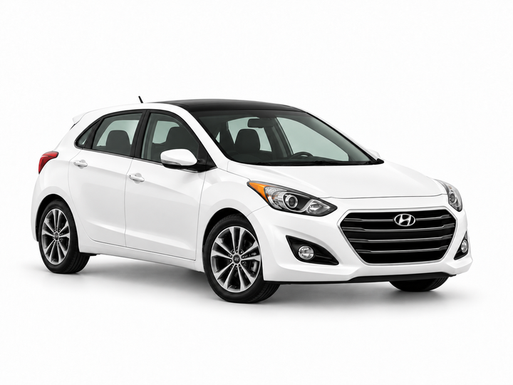 Hyundai Elantra 2015 — front three-quarter view on white background