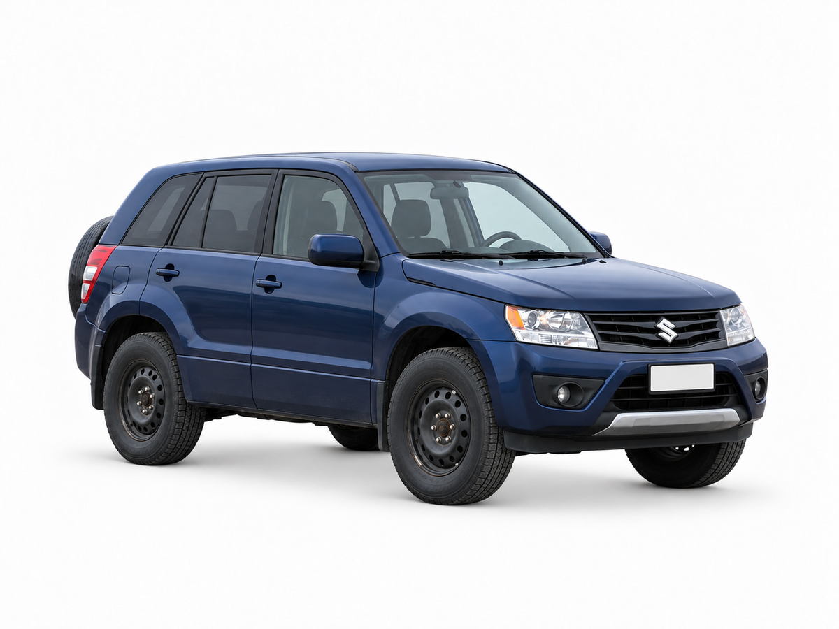 Suzuki Grand Vitara 2020 — front three-quarter view on white background