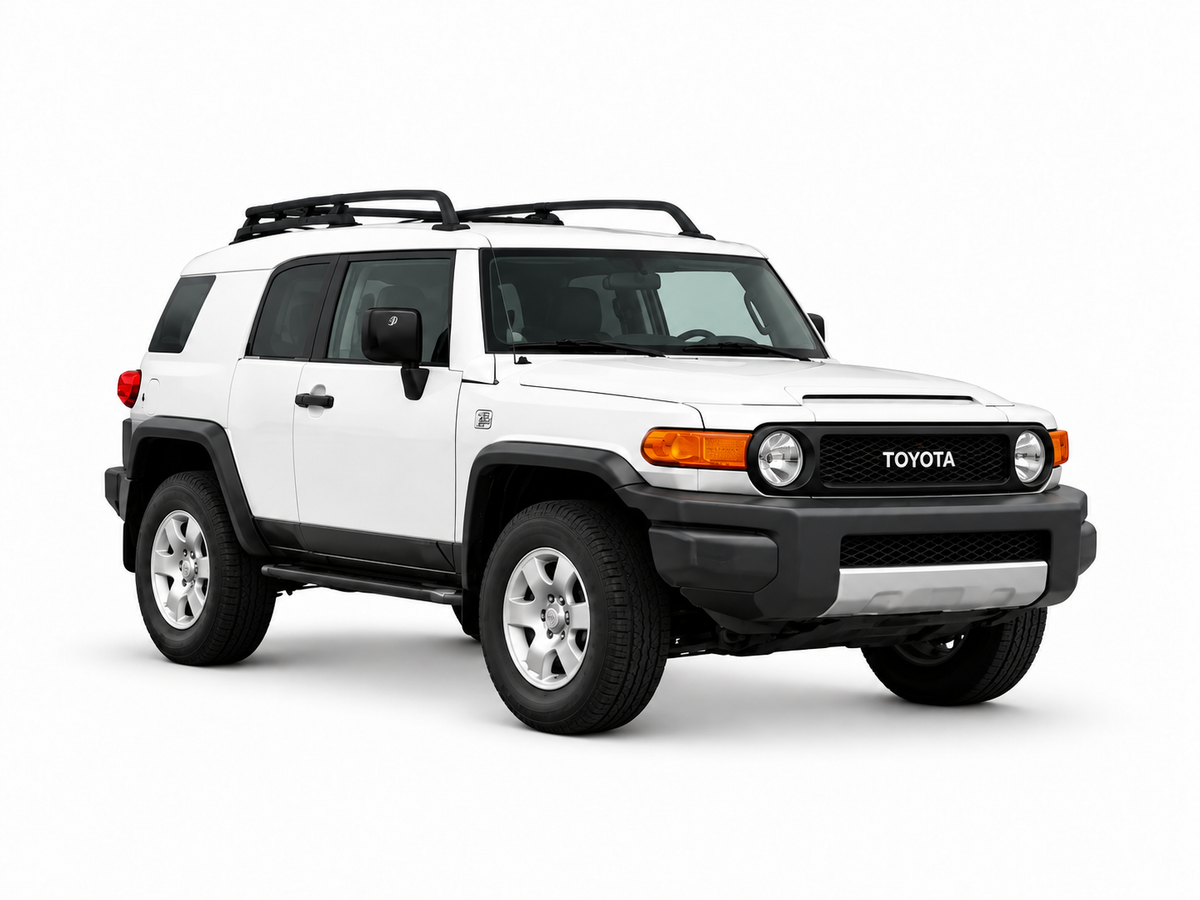 Toyota FJ Cruiser 2013 — front three-quarter view on white background
