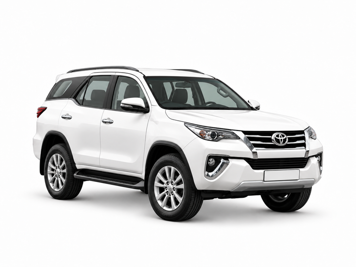 Toyota Fortuner 2020 — front three-quarter view on white background